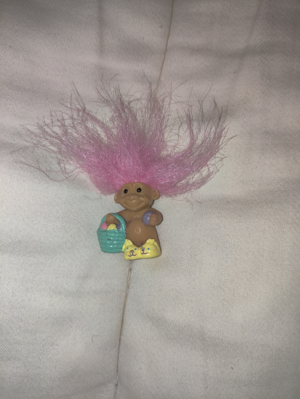 Russ Pink-Haired Troll Figure with Teal Basket and Yellow Shoes